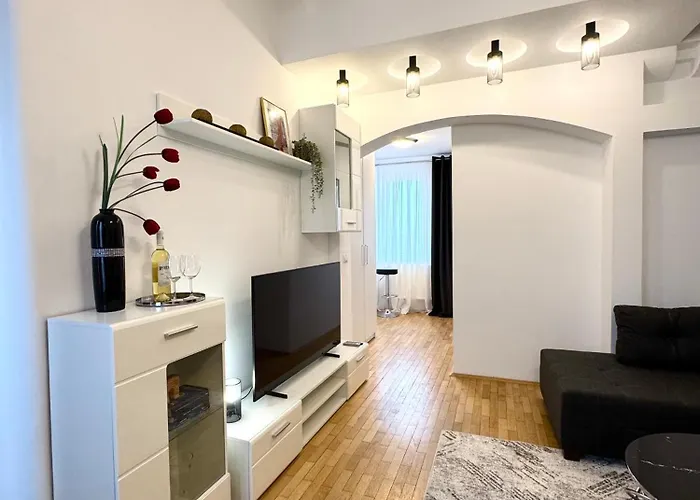 Moon View - - Sanador Victoriei Apartamento