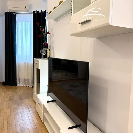 Moon View - - Sanador Victoriei ブカレスト